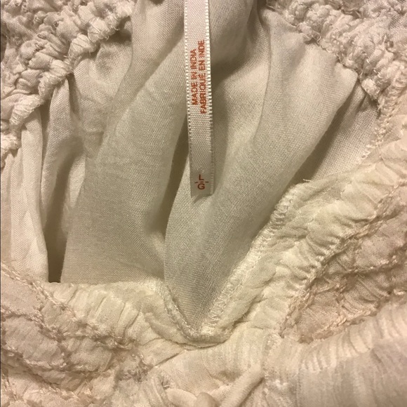 Free People embellished top-butterfly sleeves L - Picture 6 of 8